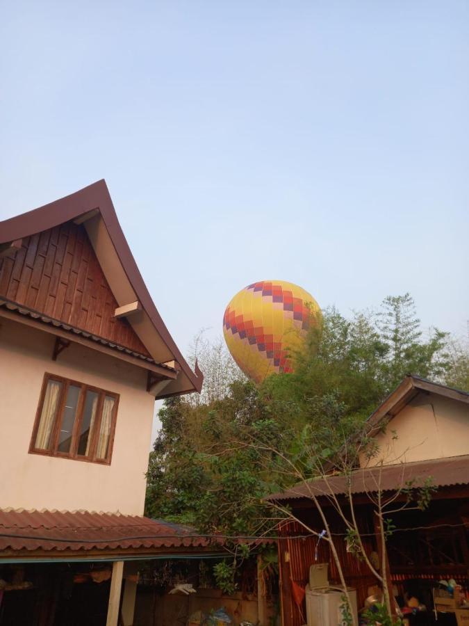 Riverside Garden Hostel Vang Vieng Bagian luar foto
