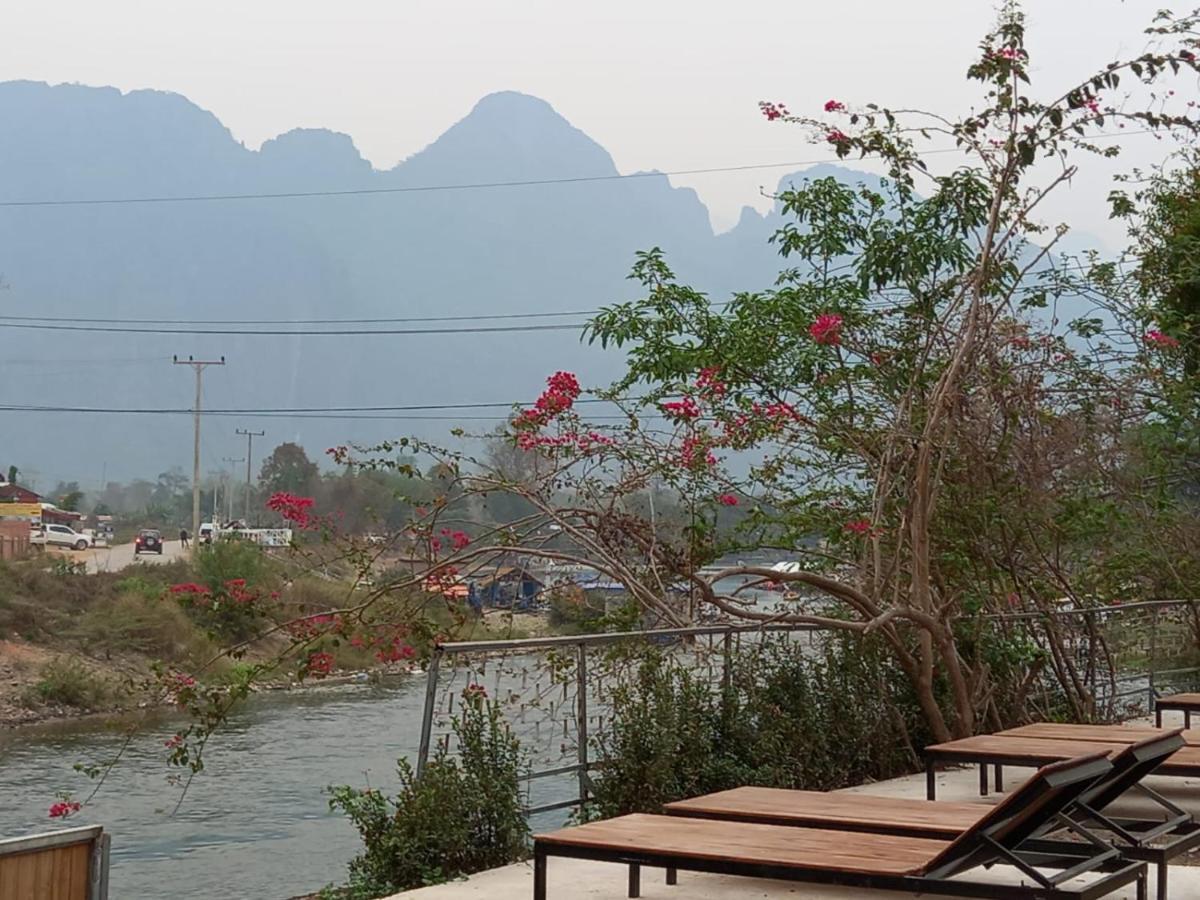 Riverside Garden Hostel Vang Vieng Bagian luar foto